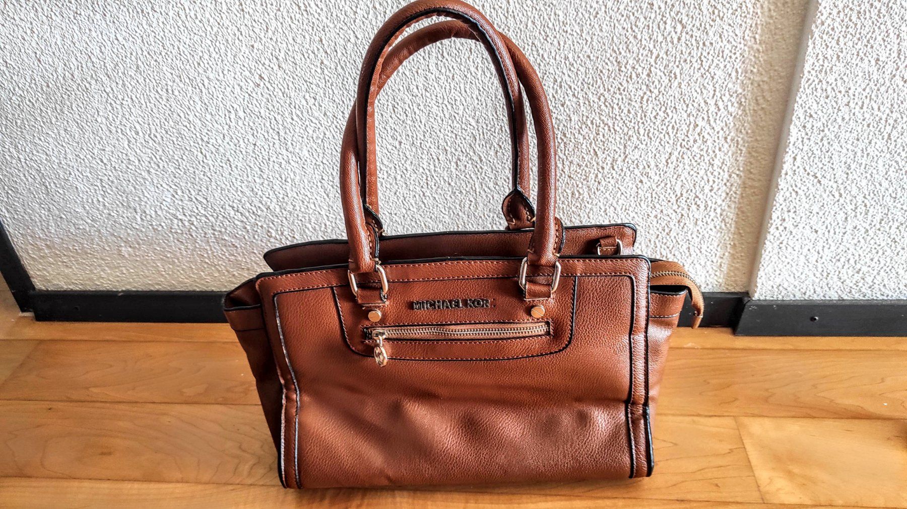 Michael Kors Taschen für Damen: Michael Kors Tasche – Gebraucht aus Gersau von irenja 1