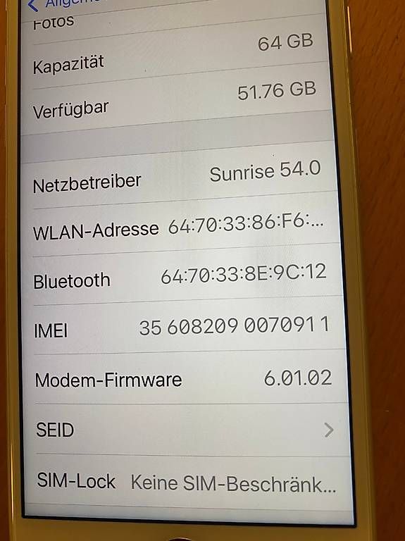 Apple Telefoni cellulari / Smartphones: iPhone 8 weiss 64GB, Batterie 84% – Usato da Liebefeld venduto da justasmile 2