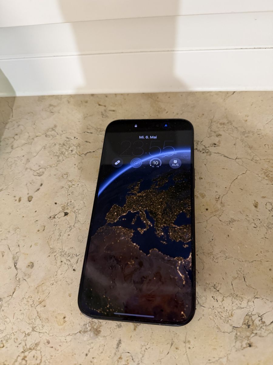 Apple Handys / Smartphones: iPhone 15 Pro Max - Top Zustand! – Neu (gemäss Beschreibung) aus Basel von bir_l86h