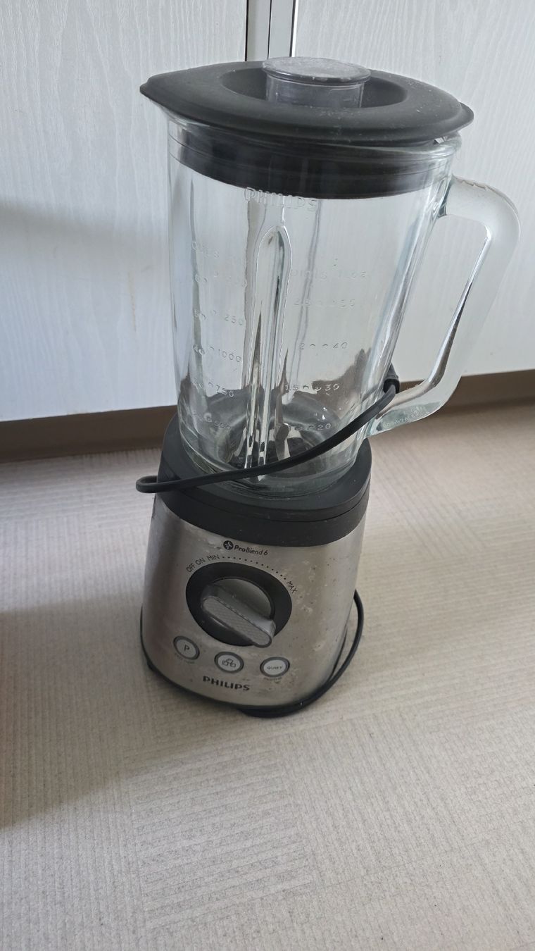 Philips Appareils de cuisine: Mixeur Philips – Défectueux à Effretikon par rinuom01
