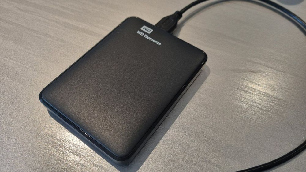 USB 3.0 HD Elements portable 1 TB | Kaufen auf Ricardo