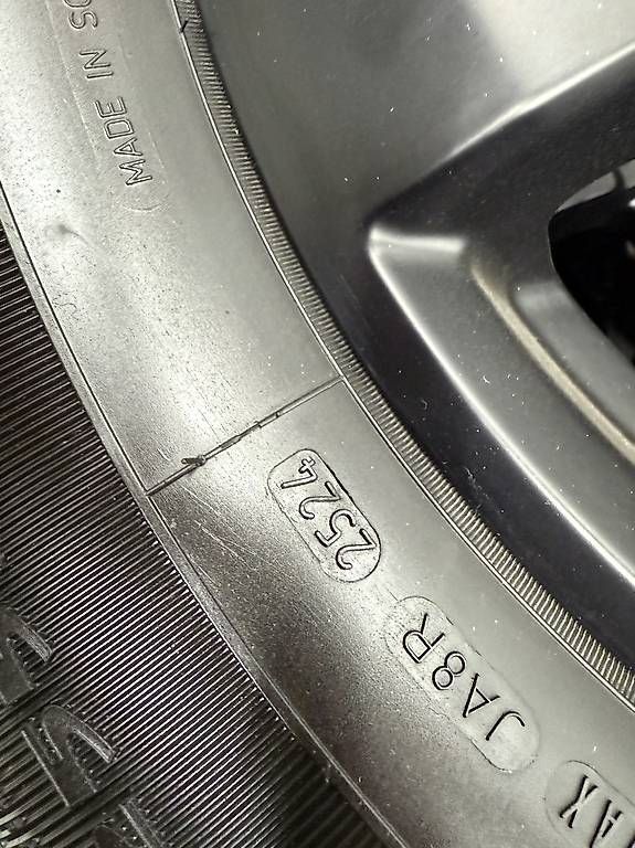 Pneumatici & Ruote complete: Neuer Radsatz zu VW Amarok  – Usato da Altstätten SG venduto da Garage_Bergerspeed 3