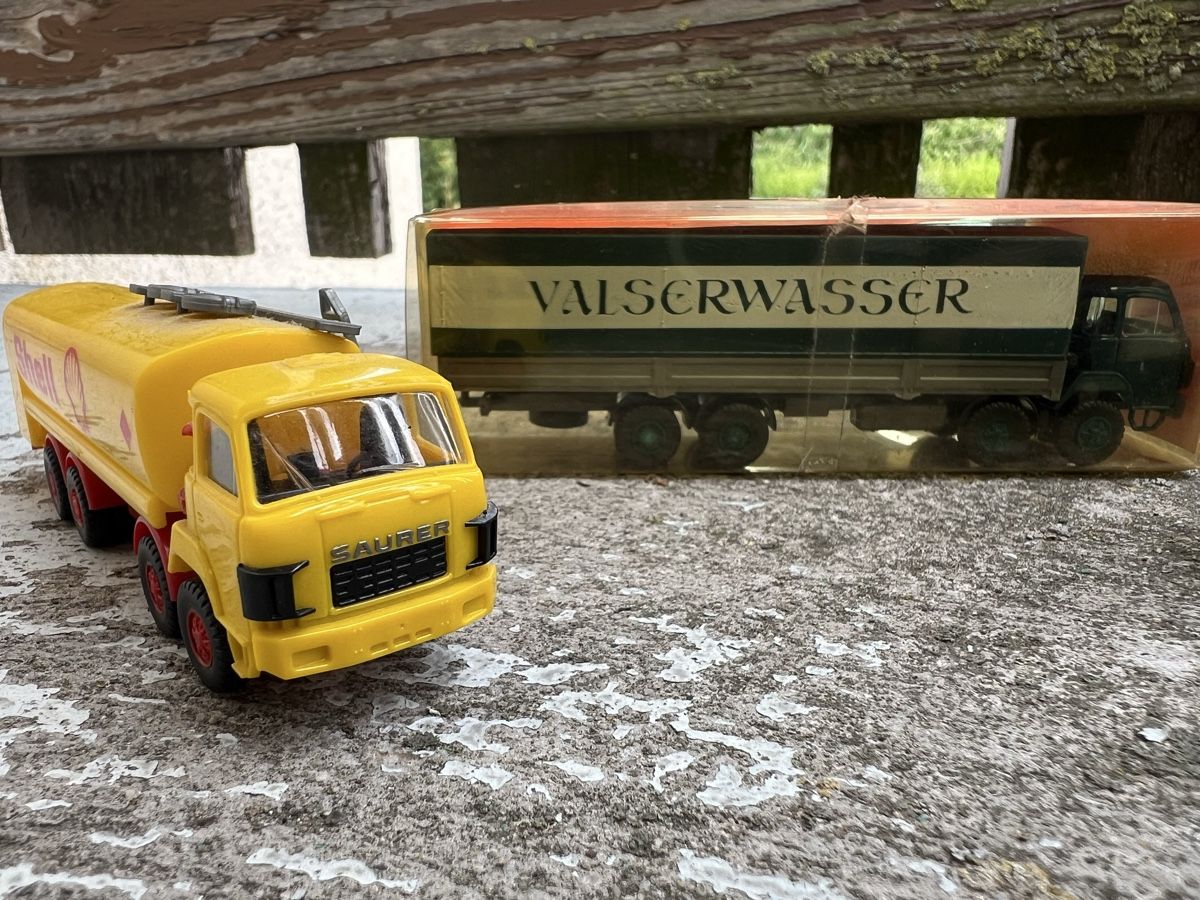 Roskopf Kit di modellismo & Modellini statici: Saurer LKW Modelle 1/87 – Usato da Obfelden venduto da Moscheli 2