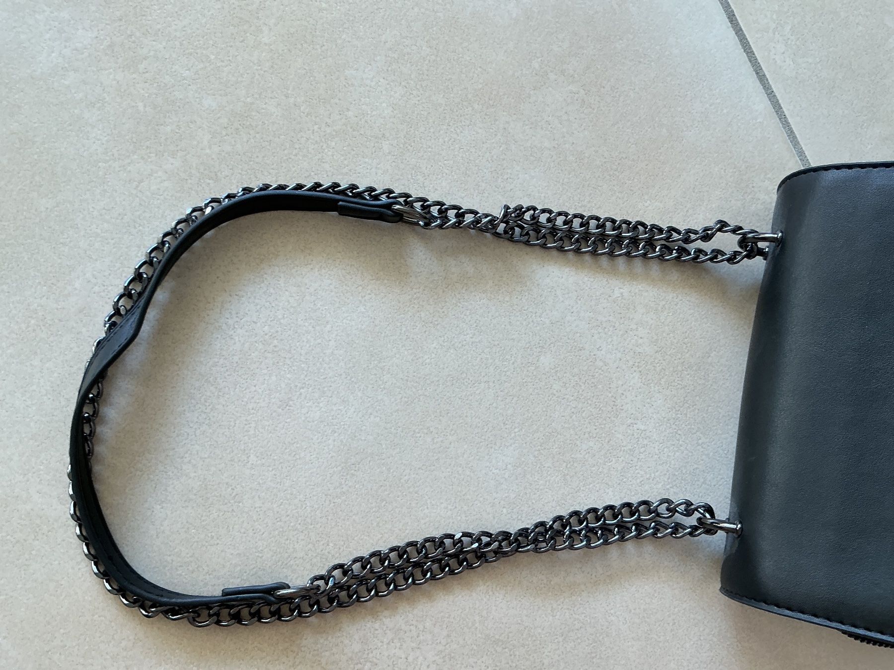 Sacs femmes: Tasche schwarz – D'occasion à Frauenfeld par Stehojen 4