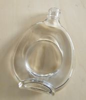 Drei geschmolzene Glas-Flaschen-Dekorationsteller
