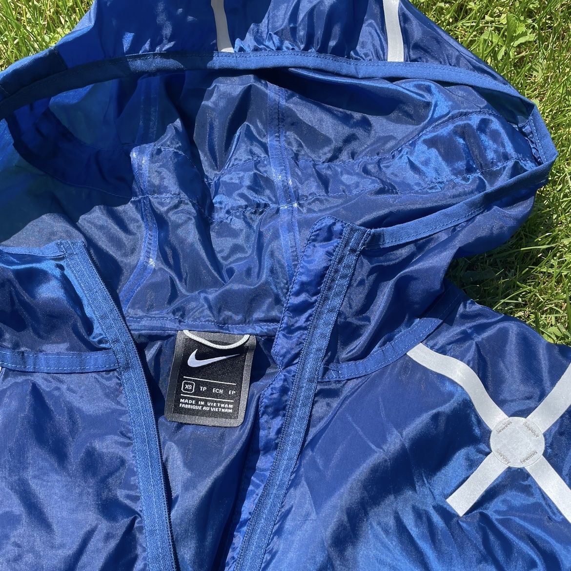 Nike Jacken: Nike Windrunner Reflective Running Jacket – Neu (gemäss Beschreibung) aus Wabern von alestae 7