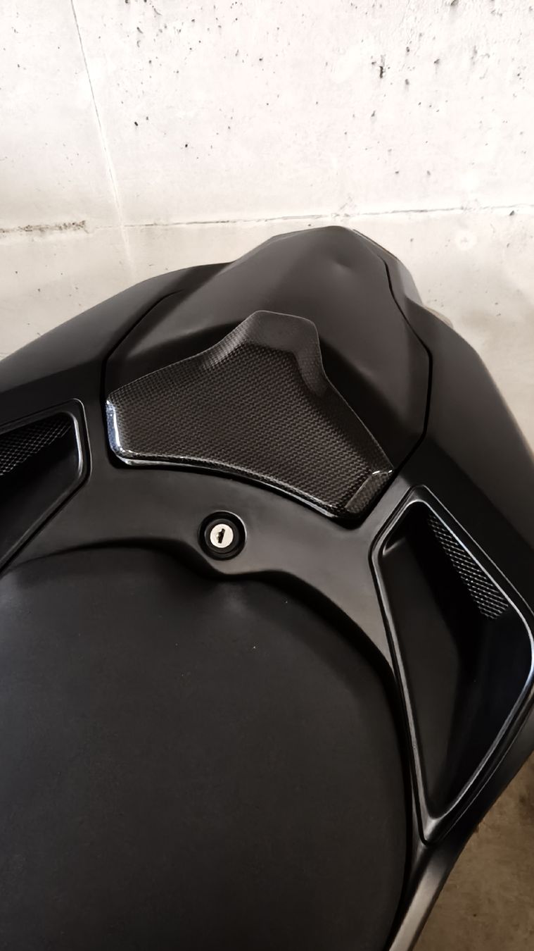 Strada: Ducati 848 Evo – Usato da Bioggio venduto da Delle87 4
