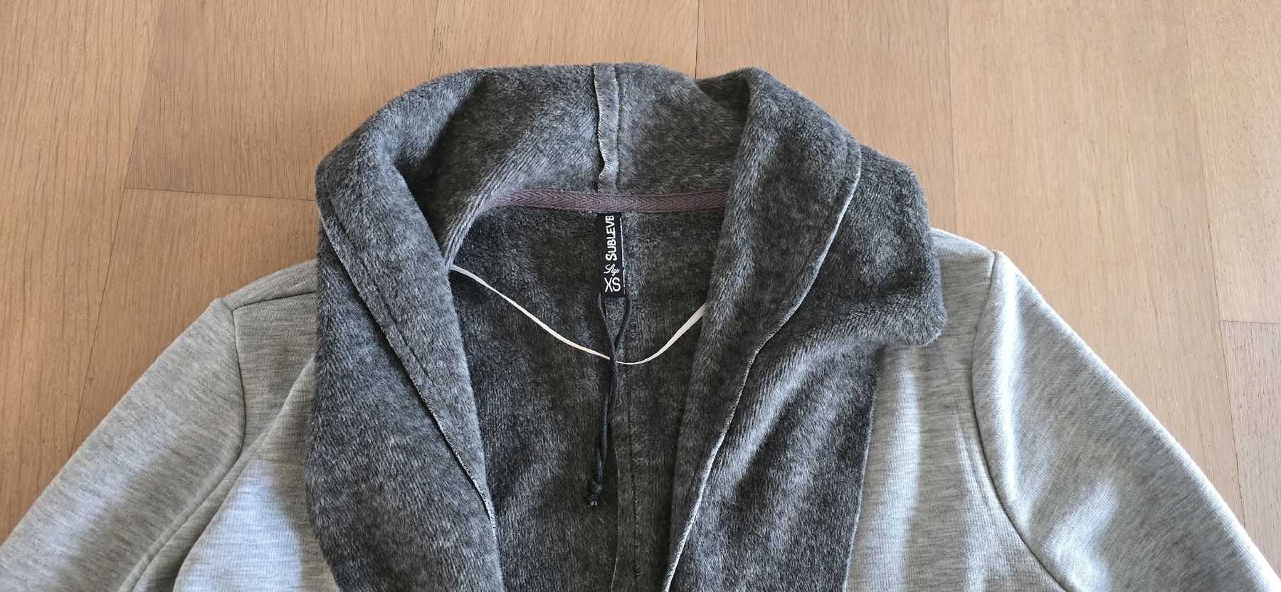 Vestes: Sweatshirt Jacke, Top Zustand! – Neuf (Voir description) à Amlikon-Bissegg par Schnuefeli4 1