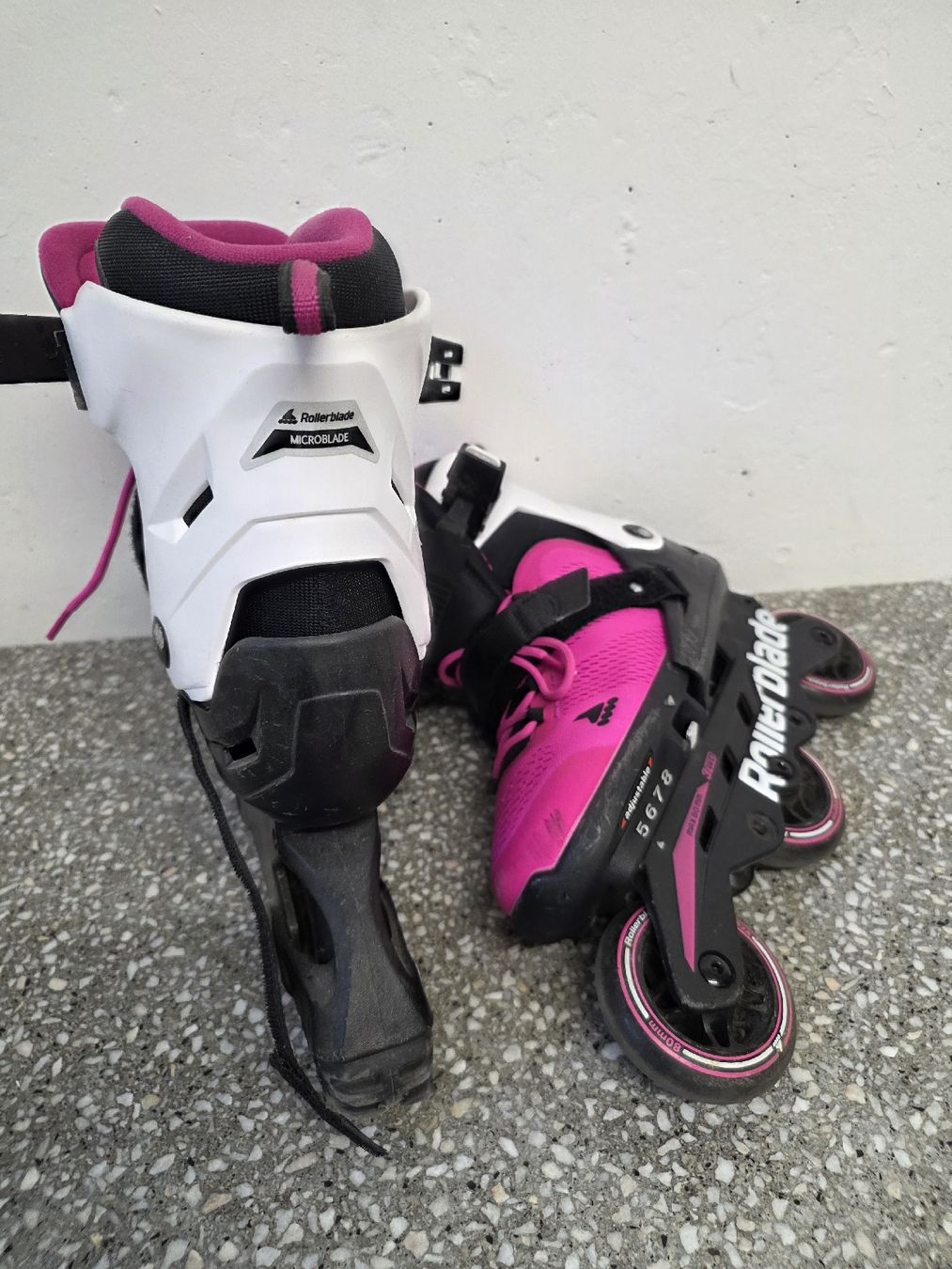Pattini in linea & Pattini a rotelle: Pattini a rotelle Rollerblade usati, colore rosa  – Usato da Winterthur venduto da jolicarlo 4