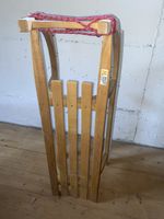 Holzschlitten neu
