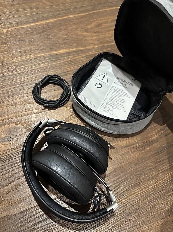 Sennheiser Casques audio: Sennheiser Bluetooth-Kopfhörer – D'occasion à Tafers par mia_fl9s 1