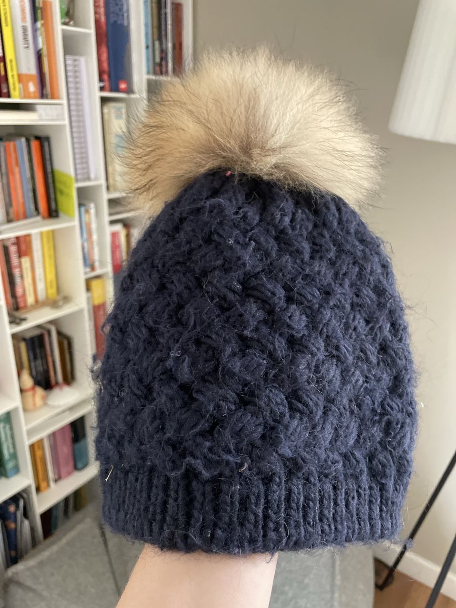 Copricapi, berretti & cappellini: Woolrich Winter Hat with Fur Pom-pom - Size Medium – Usato da Männedorf venduto da iza04 6