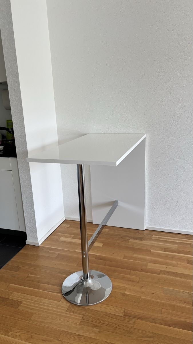 Tavoli: Bartisch + Barstühle – Usato da Basel venduto da Lorena.mb 2