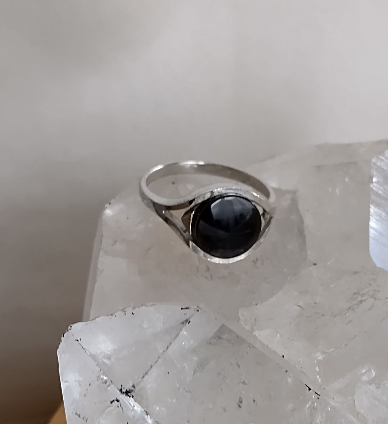 Anelli: RING MIT ONXY IN 925 SILBER – Usato da Romanshorn venduto da Glitzer-Paradies 4