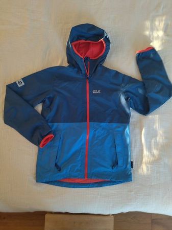 neuwertige Jack Wolfskin Regenjacke Gr. 164