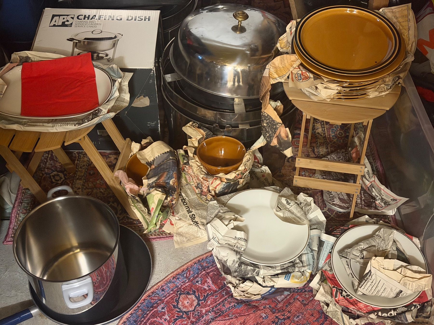 Küchengeräte: Chafing Dish APS und diverse Keramik – Gebraucht aus Zürich von ahmad67 1