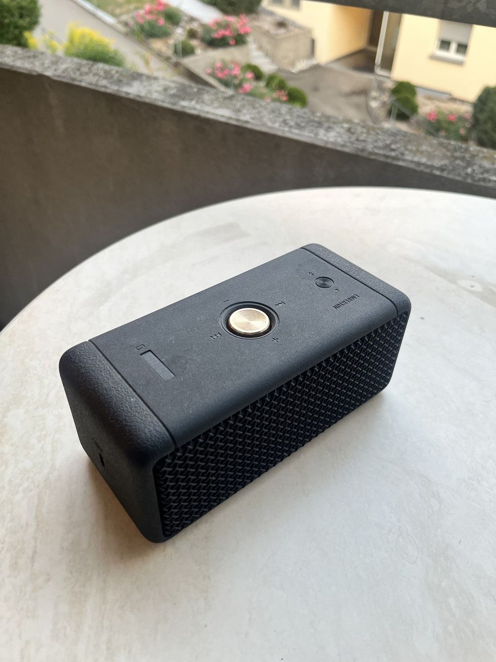 Marshall Casse acustiche: Marshall Emberton Bluetooth Lautsprecher schwarz/gold – Usato da Zürich venduto da joe_9k2c 1