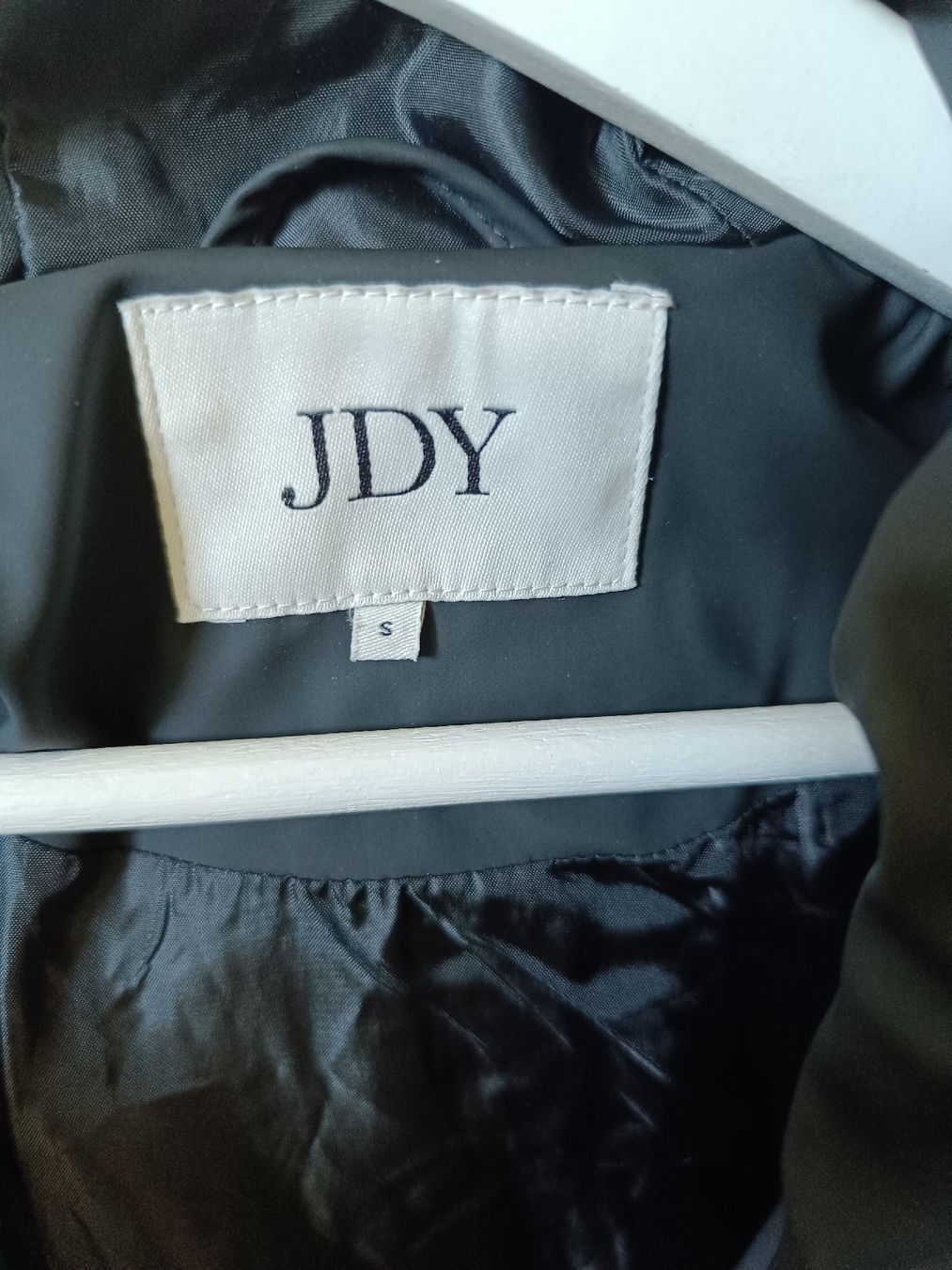Giacche: JDY Winter Jacke, Schwarz, Grösse S – Usato da Zürich venduto da salsera44 2