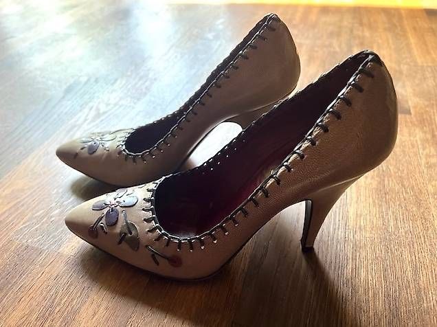 Prada Damenschuhe: Prada Schuhe Grösse 38.5 – Gebraucht aus Burg im Leimental von Anna_Wiener 2