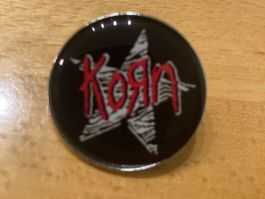 Korn Pin Anstecker Punk Metal Rock Band