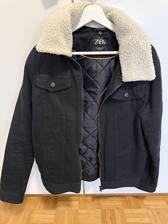 ZARA JACKE