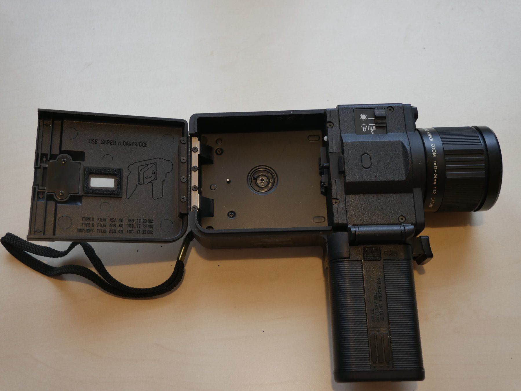 Sankyo Videocamere: Sankyo EM-20XL Super 8-Kamera – Usato da Stein AG venduto da Morgenrot56 5