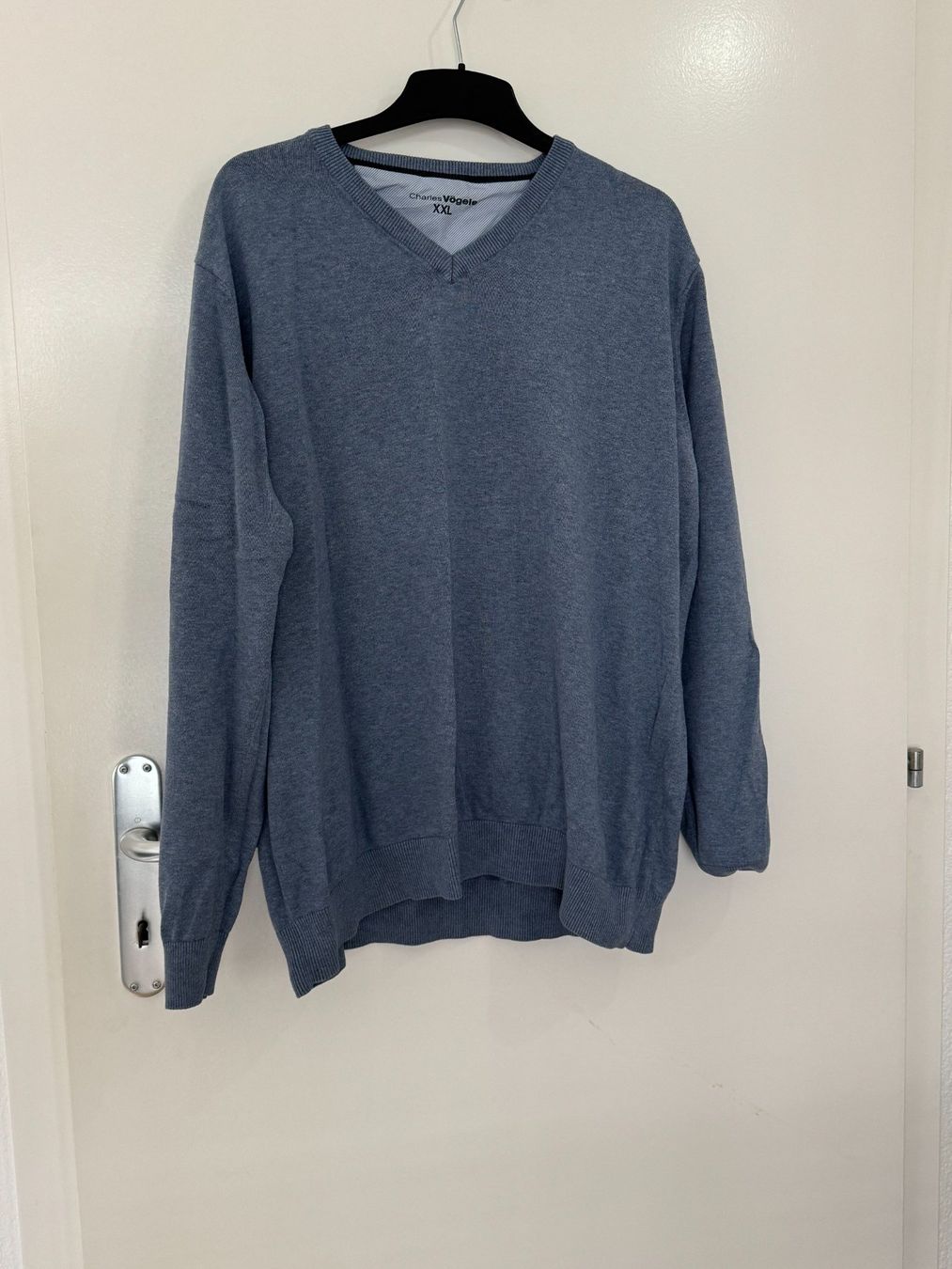 Pullover & Sweatshirts: Pull bleu Vögele Taille XXL – Gebraucht aus Yvonand von log_t9ks