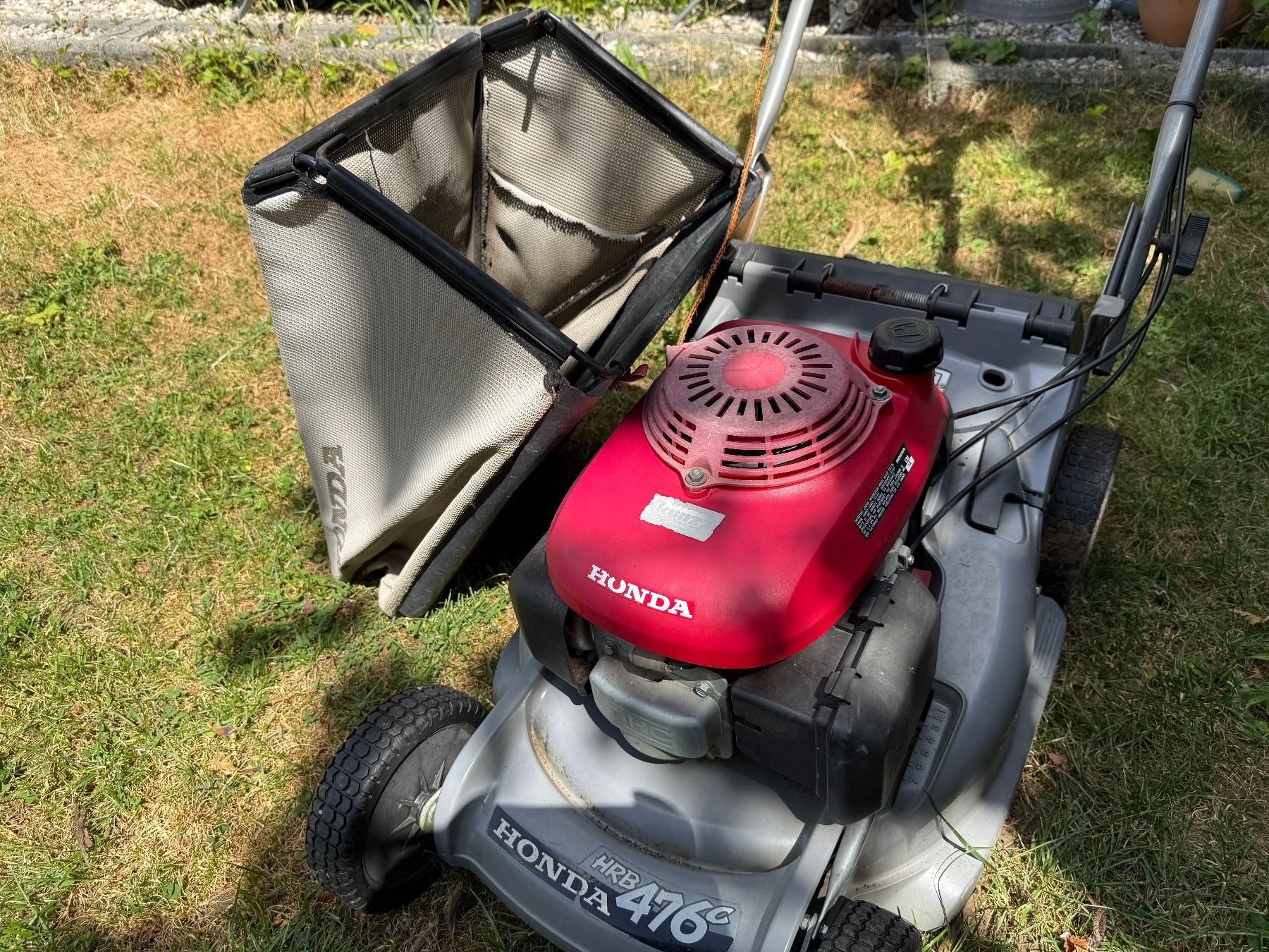 Honda Rasenmäher: Rasenmäher Honda HRB476C ab 1.- – Defekt aus Burgdorf von d-noize 4