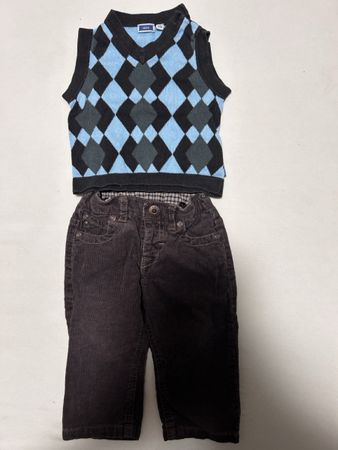 Kinder Set Pullover Weste und Hose braun