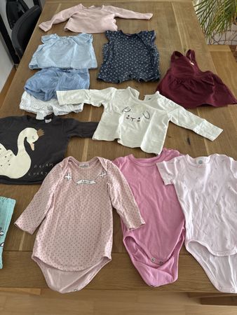 Susses Mädchen Kleiderpaket, Grösse 68, Top Zustand!
