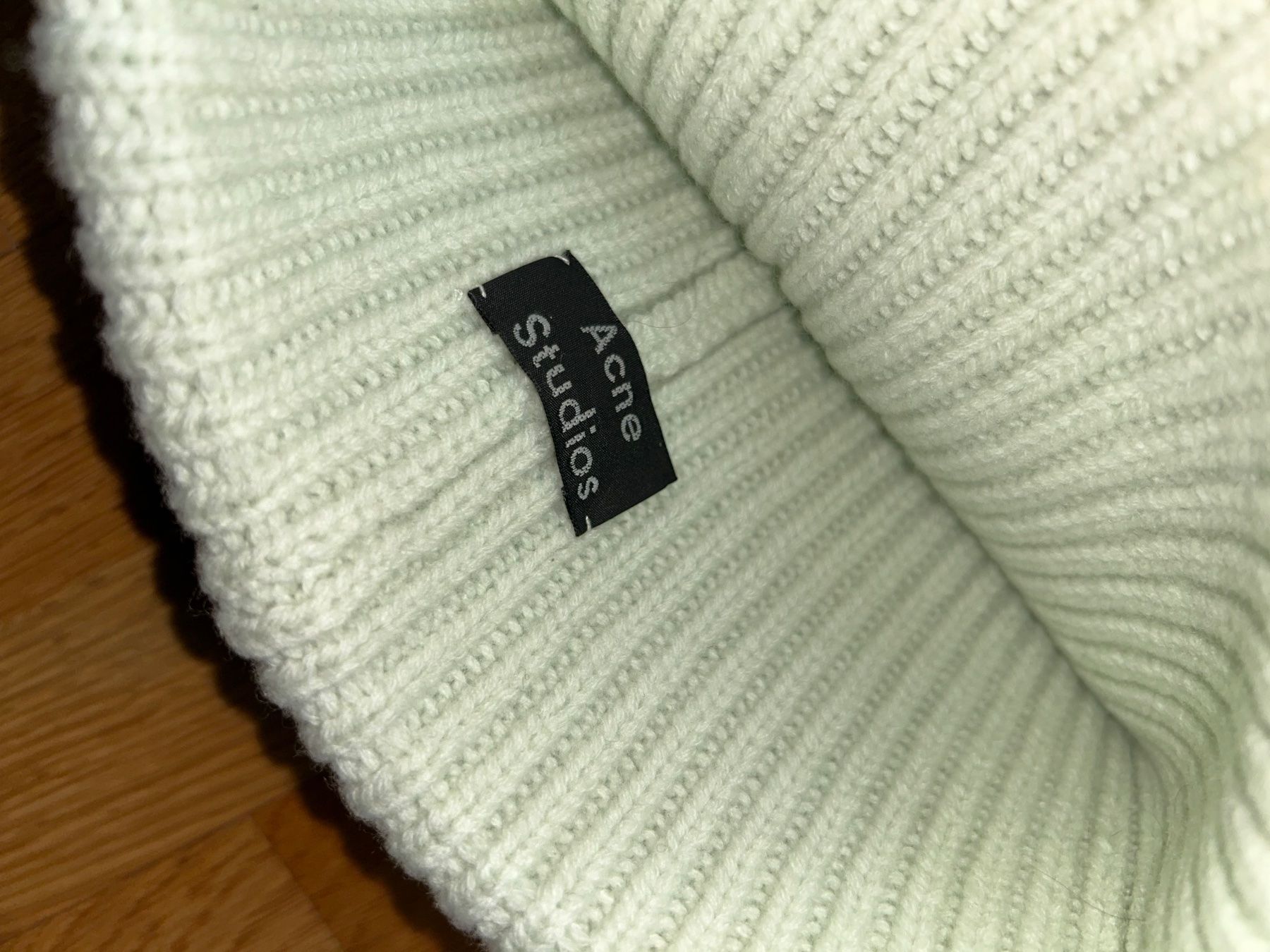 Hüte, Mützen & Caps: ACNE Studios, Beanie, Pastelltürkis / Mint – Gebraucht aus Basel von MyAn 2
