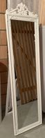 Standspiegel weiss mit Ornamentrand guter Zustand