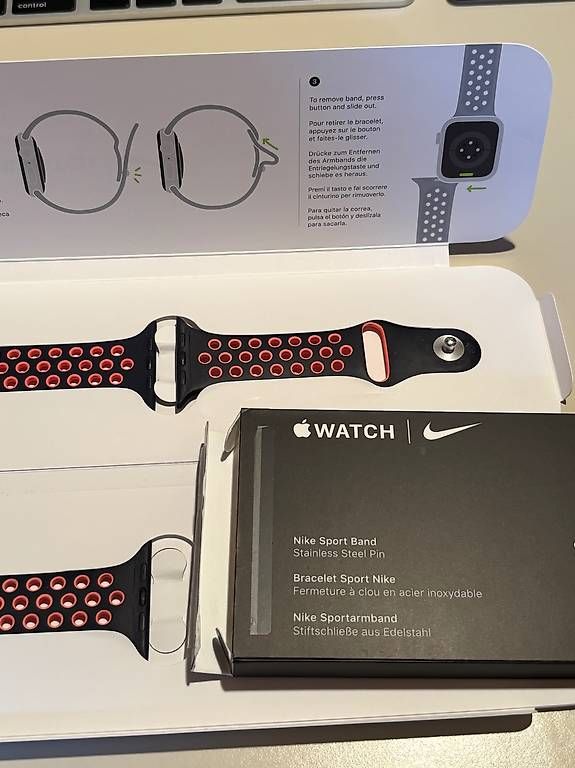 Nike Bracciali & Braccialetti: nike sport apple watch armband – Usato da Wetzikon ZH venduto da kiwiboy27 1