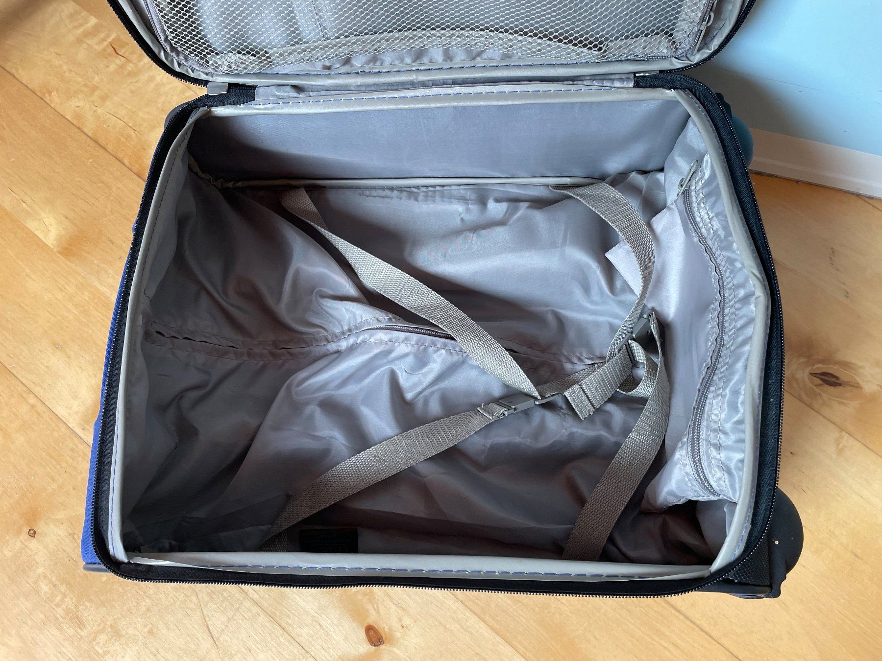 Valises de voyage: Reise-Rollkoffer 2 Stück – Neuf (Voir description) à Gelterkinden par Deafinado 2