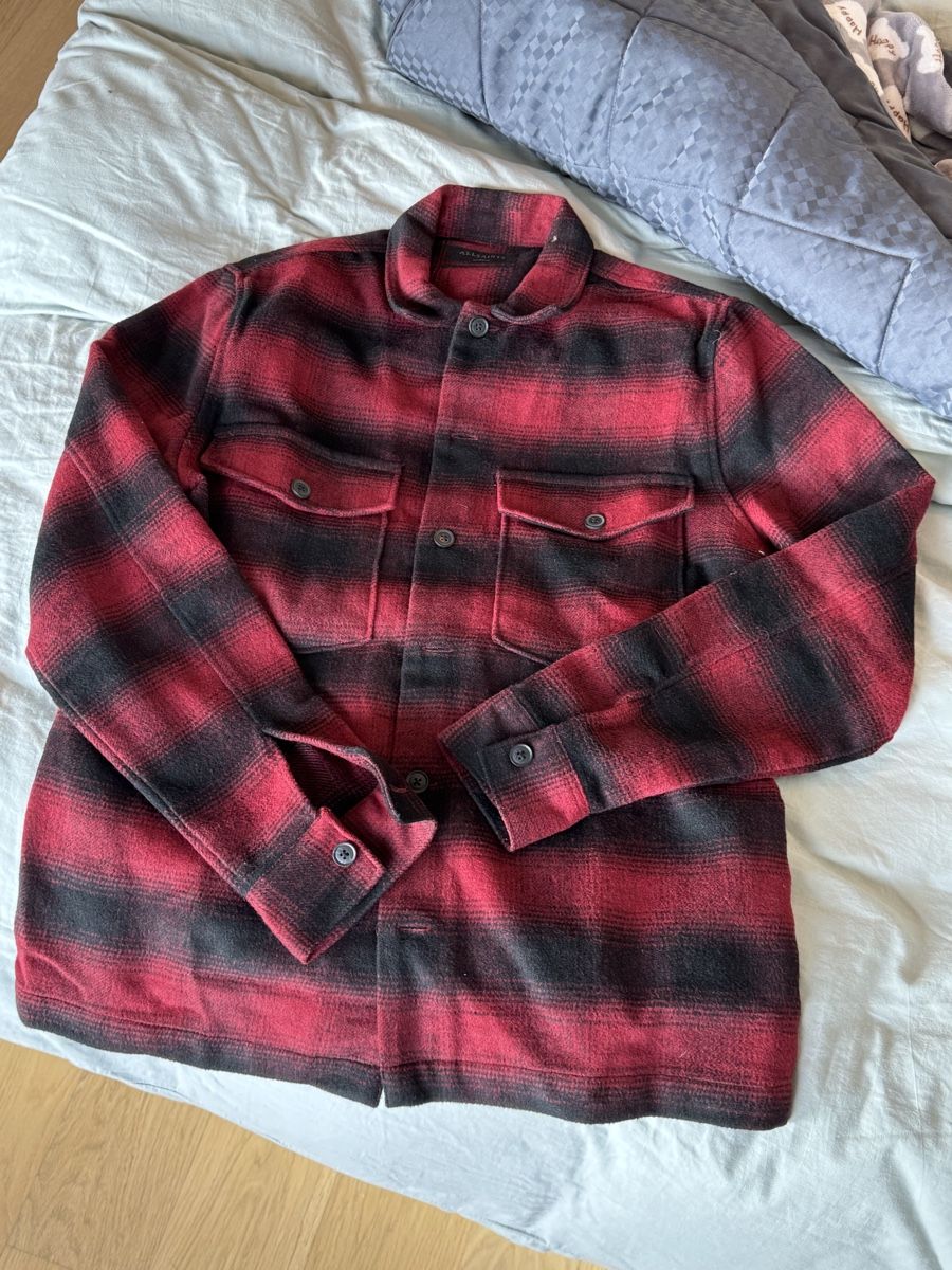 Allsaints Hemden: AllSaints Overshirt Red/Black Check, Size Medium, Winter – Gebraucht aus Zürich von ErnstS_23