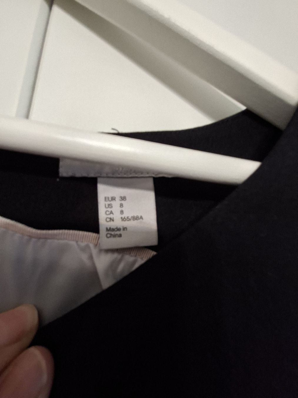 H&M Kleider: H&M Etuikleid – Gebraucht aus Riehen von jlj_st82 2