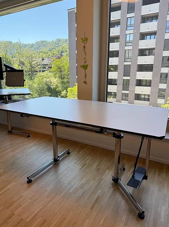Tische: USM Haller Kitos Tisch – Gebraucht aus Zürich von kathivo 3