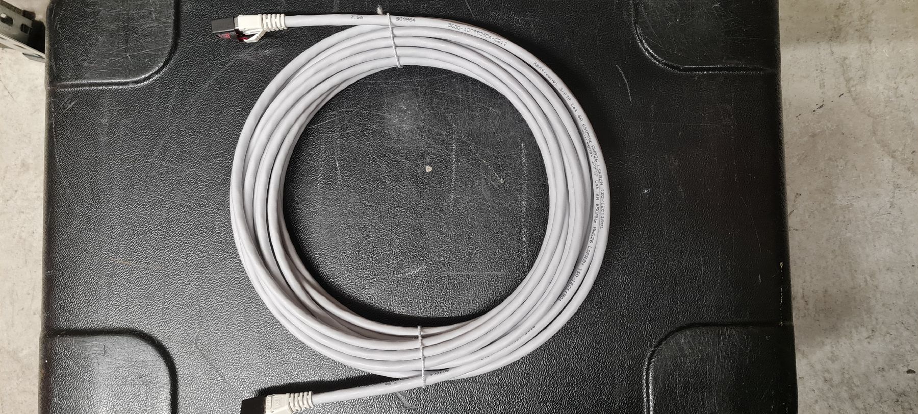 Cavi: Patchkabel R&M Kat.6a, S/FTP, RJ45, halogenfrei 7.5m, grau – Nuovo (secondo la descrizione) da Zürich venduto da dav_n8m7