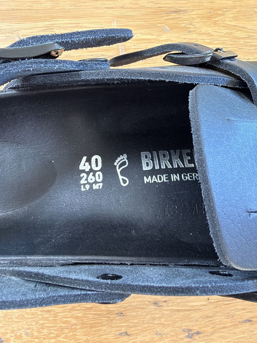 Birkenstock Scarpe da uomo: Birkenstock, NEU, Grösse 40 – Nuovo (secondo la descrizione) da Madetswil venduto da Steppenwolf. 4