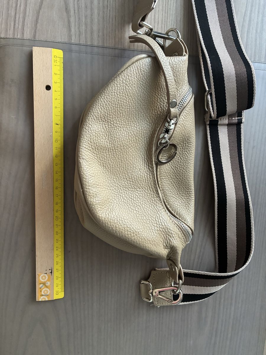Sacs femmes: Echtleder Bauchtasche – D'occasion à langenthal par golferli 2