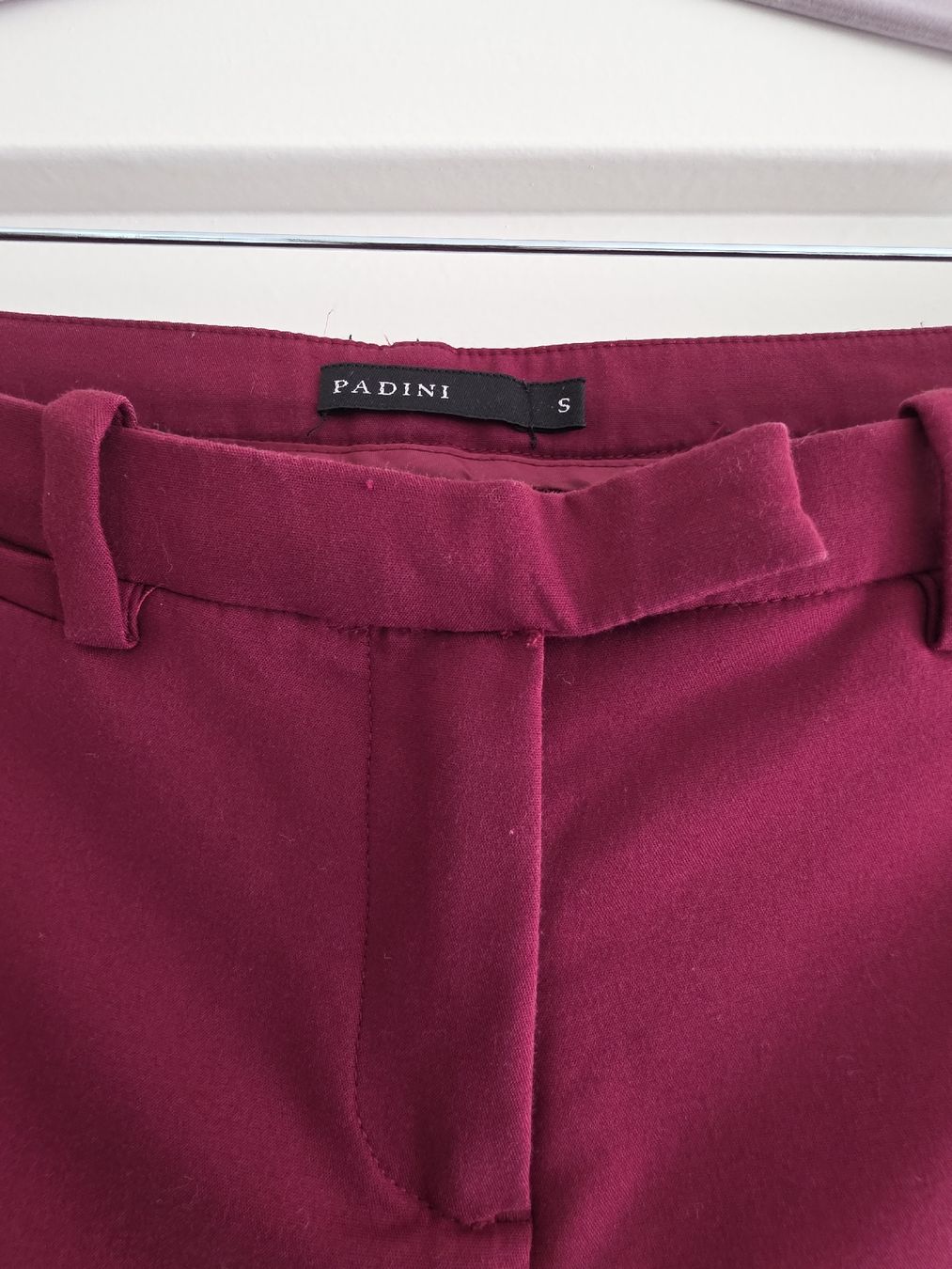 Pantaloni: Wine Red 3/4 Work Pants – Usato da Zürich venduto da lit_n7pb 2