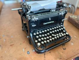 Antike  Schreibmaschine von CONTINENTAL Robert Gubler Zürich