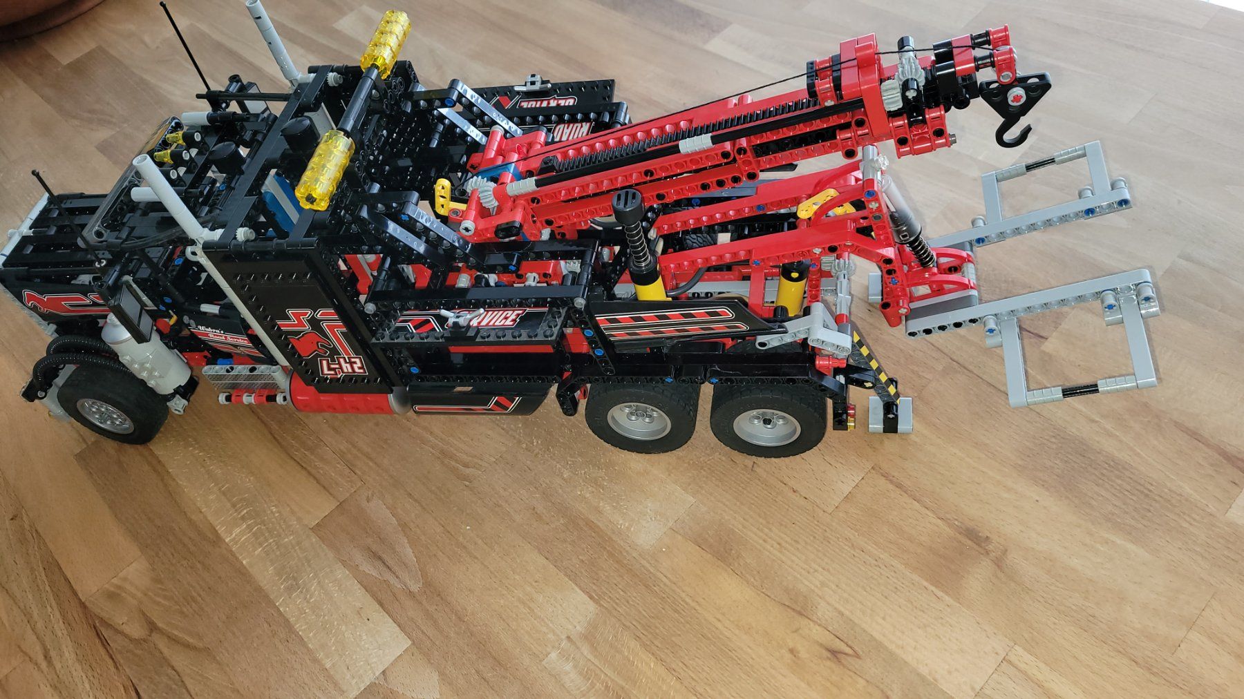 Lego Kit di costruzioni: Grosser Abschlepptruck 8285 – Usato da Olten venduto da Einwegparadies 2