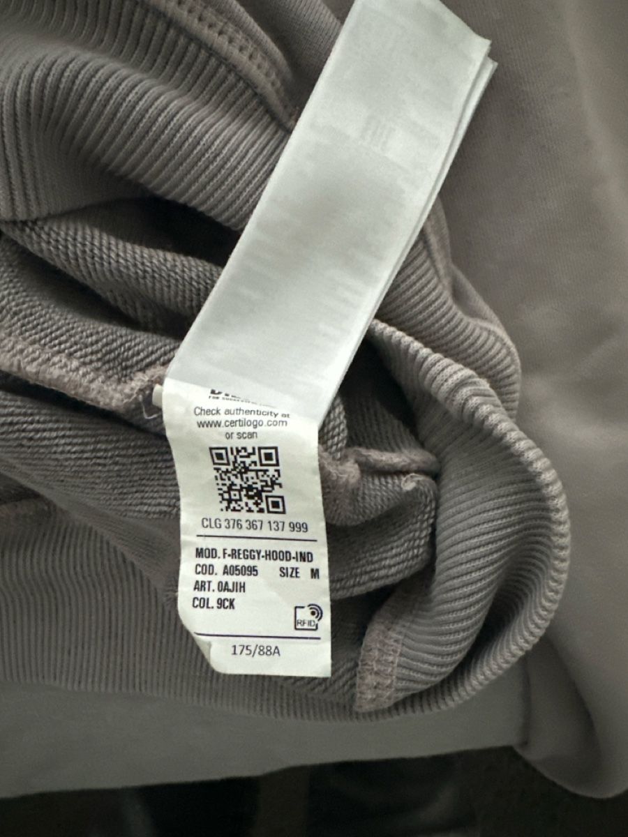 Maglioni & Felpe: Diesel hoodie  – Usato da Oberägeri venduto da lev_7kc2 2