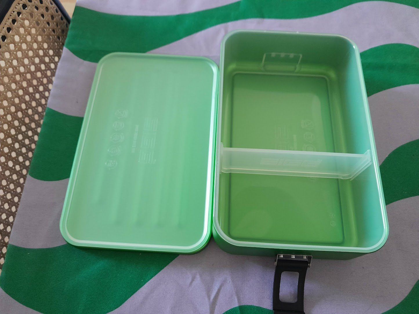 Sigg Recipients et similaires: SIGG Lunchbox L, grün – Neuf (Voir description) à LUZERN par danielksells 4