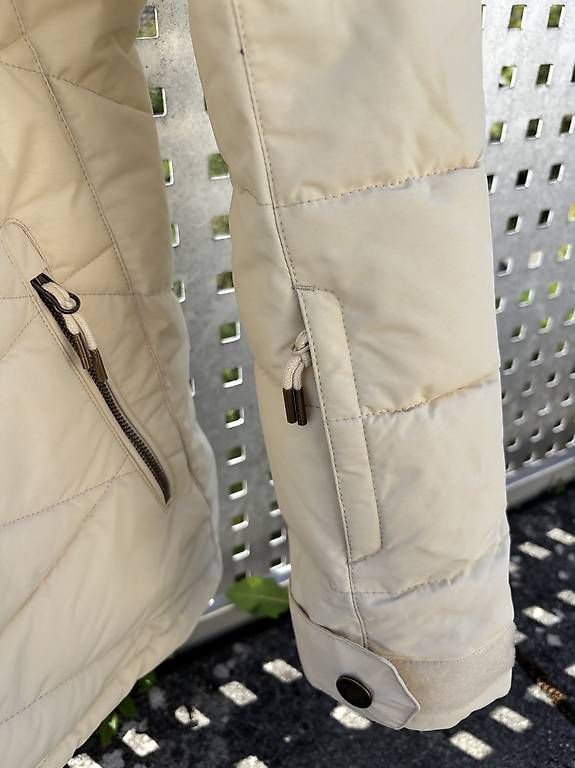 Giacche: Roxy Damen Skijacke Gr. L  – Usato da Pfungen venduto da Chris12345678 2