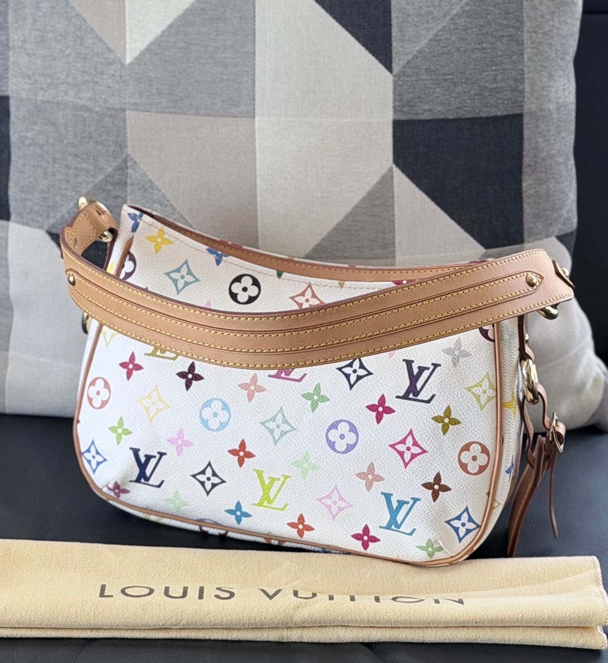 Louis Vuitton Borse da donna: Louis Vuitton Lodge PM – Usato da Reinach AG venduto da BisMad3 6