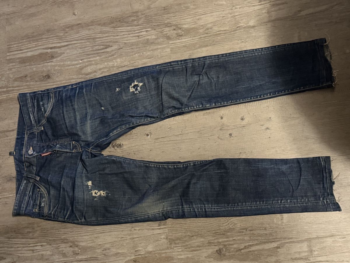 Dsquared2 Jeans: Dsquared2 Jeans (48) – Gebraucht aus Grabs von sacha_rtb