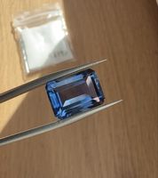 Color-Change Fluorit 9,87 ct ICA GemLab zertifiziert
