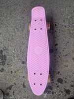 Skateboard en plastique avec roues lumineuses